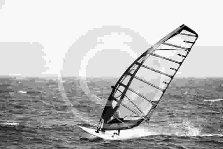 10 Reasons Why Every Girl Should Start Windsurfing